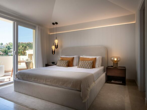 FOR SALE 🏡 Duplex Penthouse in Las Alamandas – Nueva Andalucía, Marbella