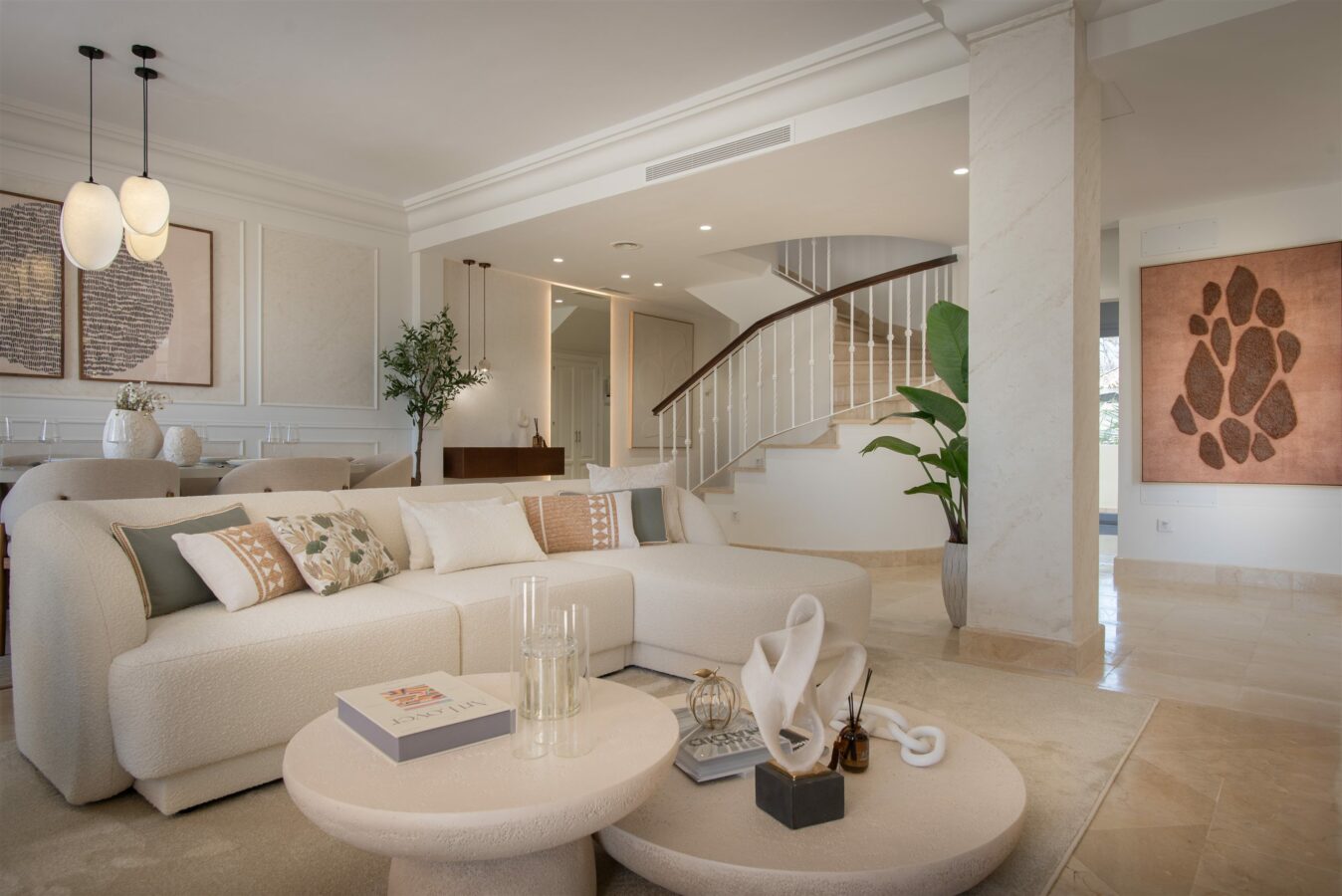 FOR SALE 🏡 Duplex Penthouse in Las Alamandas – Nueva Andalucía, Marbella