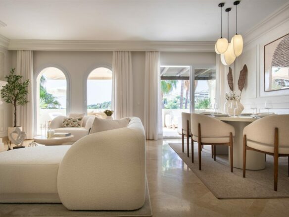 FOR SALE 🏡 Duplex Penthouse in Las Alamandas – Nueva Andalucía, Marbella