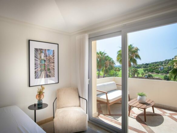 FOR SALE 🏡 Duplex Penthouse in Las Alamandas – Nueva Andalucía, Marbella
