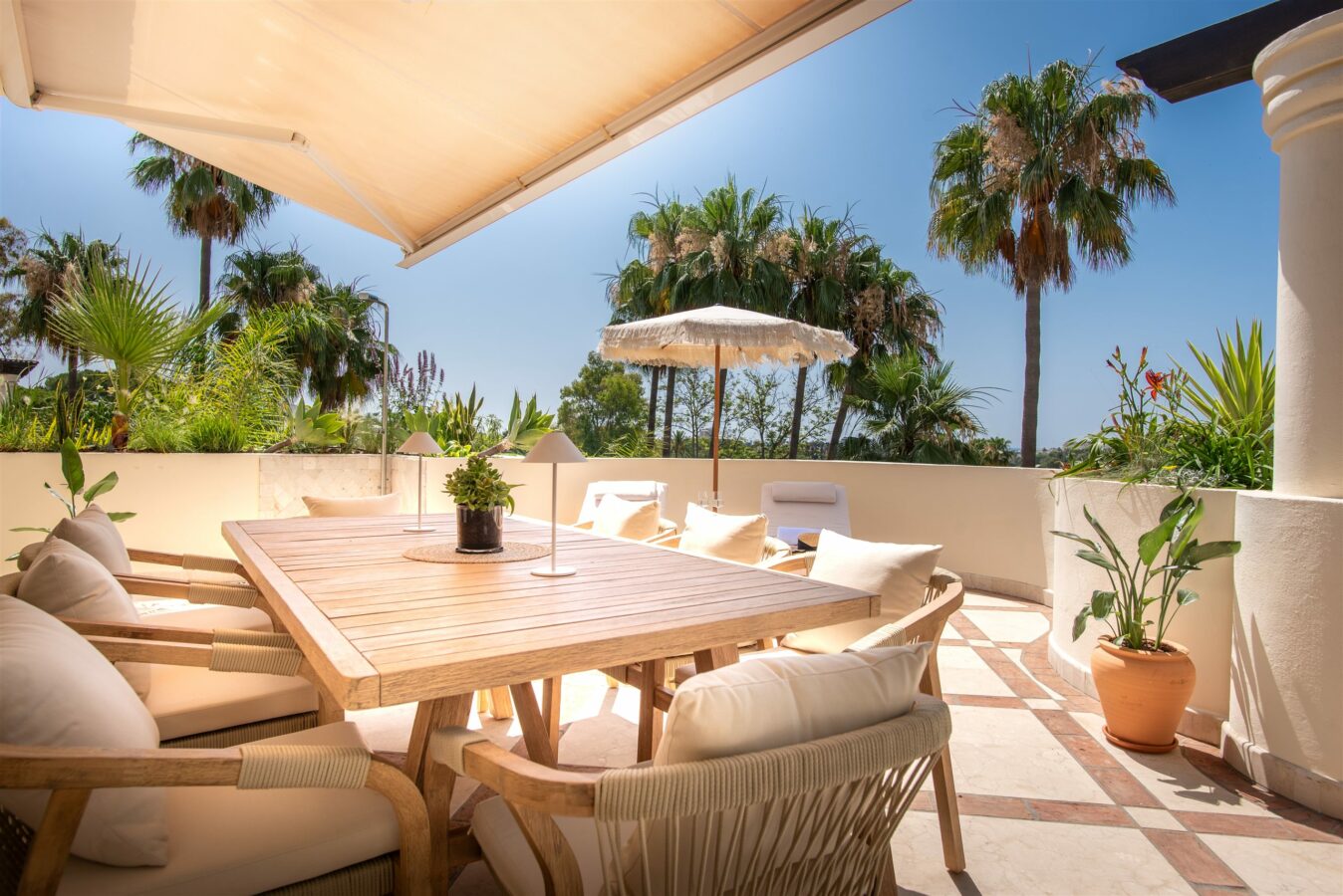 FOR SALE 🏡 Duplex Penthouse in Las Alamandas – Nueva Andalucía, Marbella