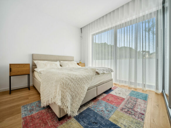 FOR SALE 🏡 Contemporary Beachside Villa with Rooftop Sea Views – Marbesa, Marbella