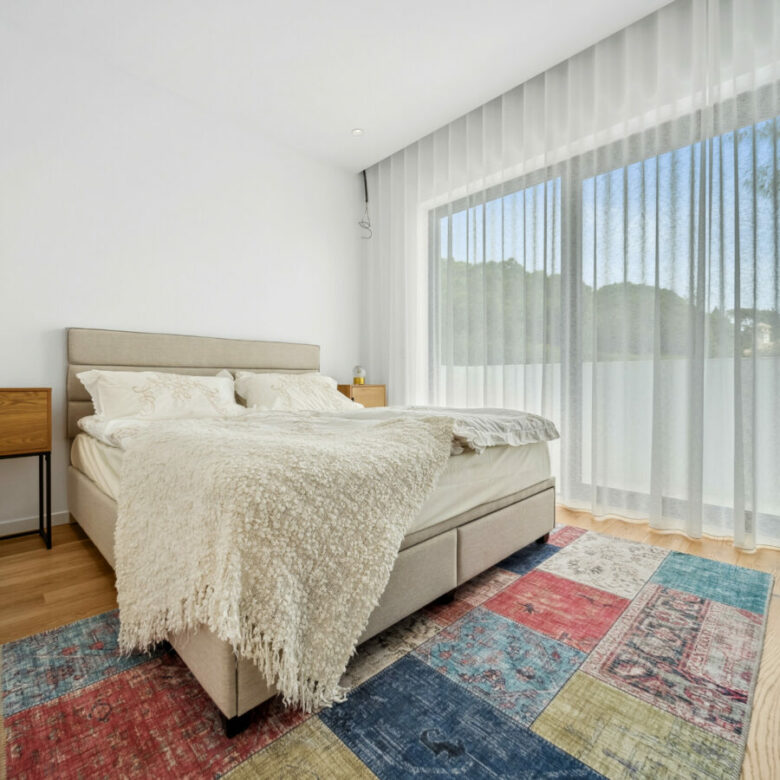 FOR SALE 🏡 Contemporary Beachside Villa with Rooftop Sea Views – Marbesa, Marbella