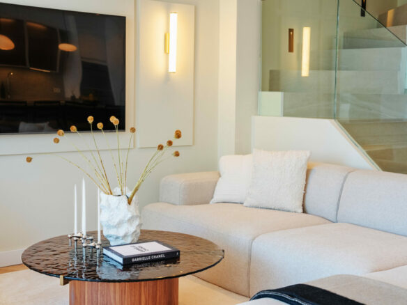 FOR SALE 🏡 Contemporary Golden Mile Residence with Sea Views, Private Cinema & Rooftop Jacuzzi – Golden Mile, Marbella