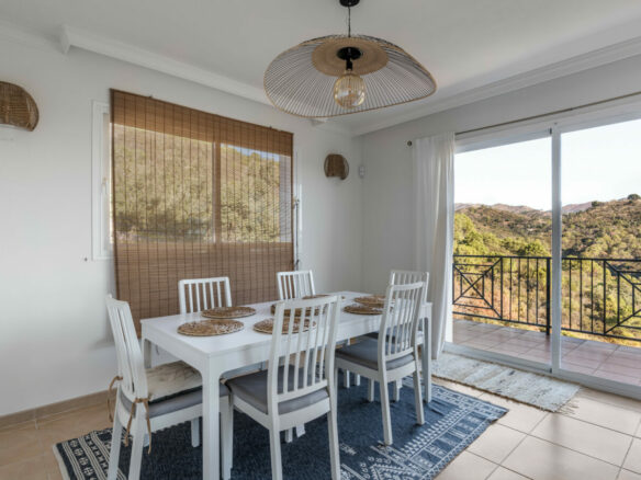 FOR SALE 🏡 Tranquil Three-Level Retreat with Pool and Sea Views – Estepona