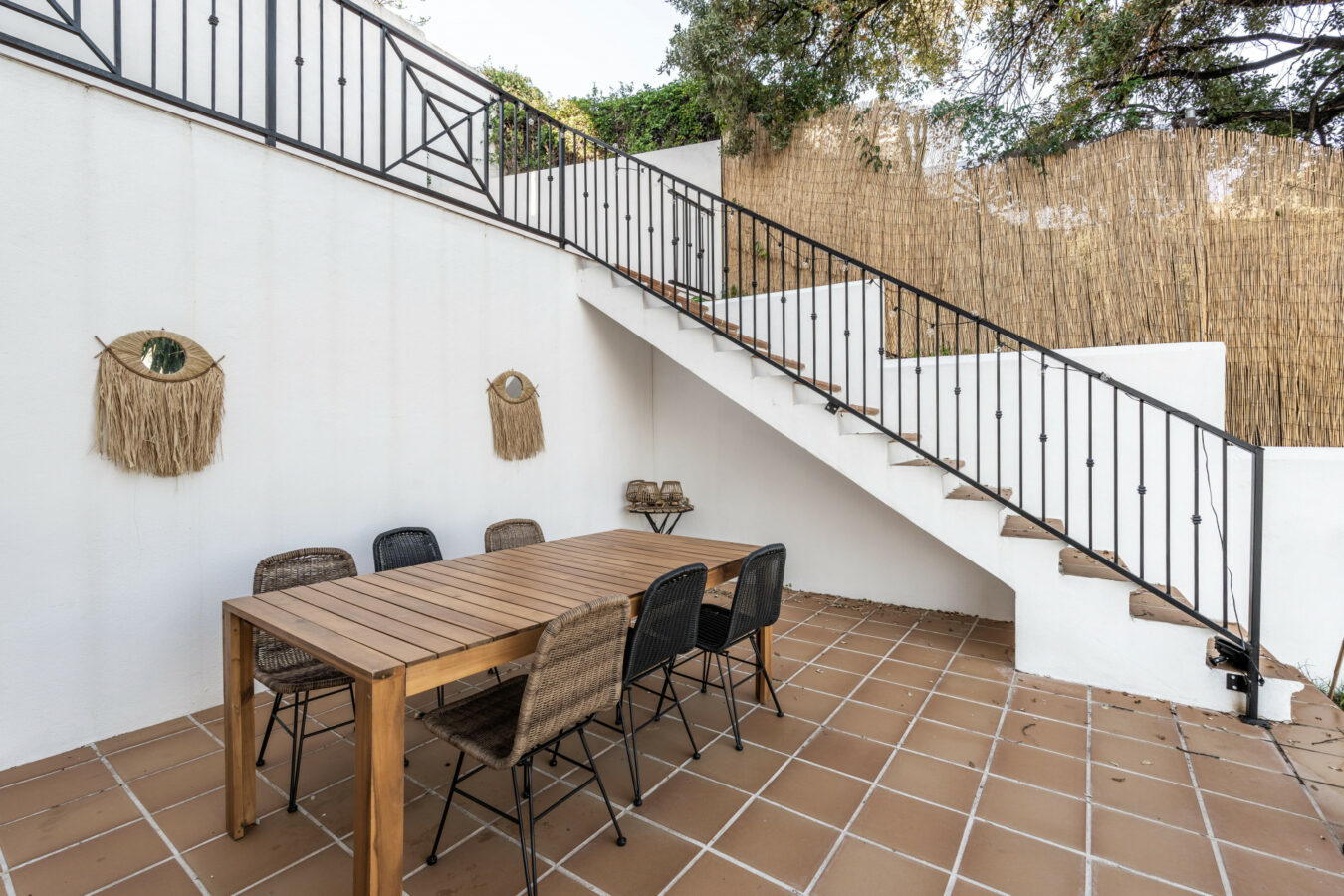 FOR SALE 🏡 Tranquil Three-Level Retreat with Pool and Sea Views – Estepona