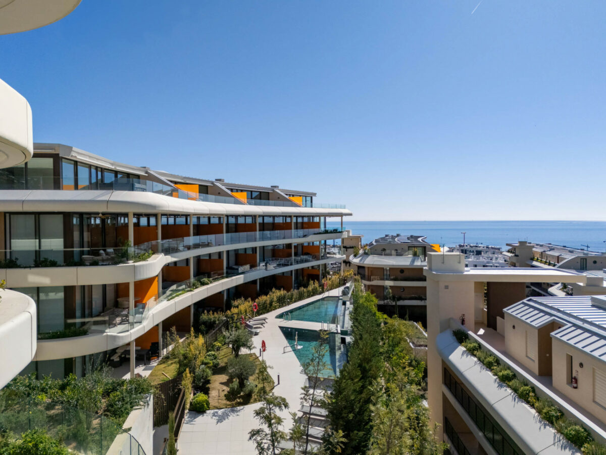 FOR SALE 🏡 Brand New Corner Apartment with Sea and Valley Views – El Higuerón, Fuengirola