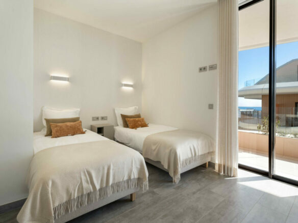FOR SALE 🏡 Brand New Corner Apartment with Sea and Valley Views – El Higuerón, Fuengirola