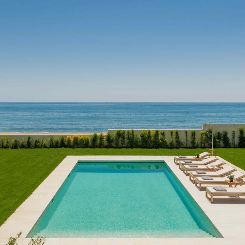 FOR SALE 🏡 Frontline Beach Villa with Panoramic Sea Views – La Cala de Mijas, Mijas