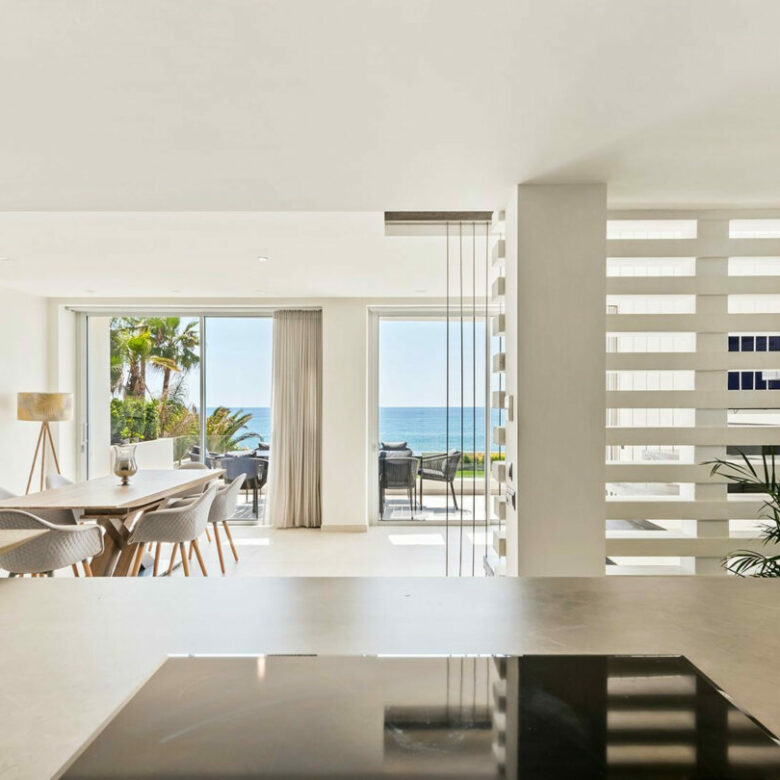 FOR SALE 🏡 Frontline Beach Villa with Panoramic Sea Views – La Cala de Mijas, Mijas