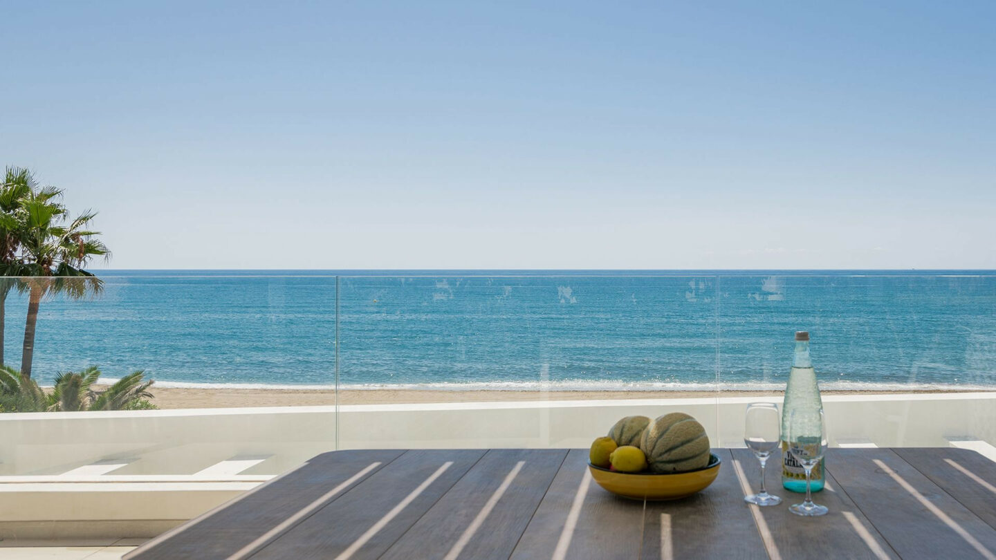 FOR SALE 🏡 Frontline Beach Villa with Panoramic Sea Views – La Cala de Mijas, Mijas