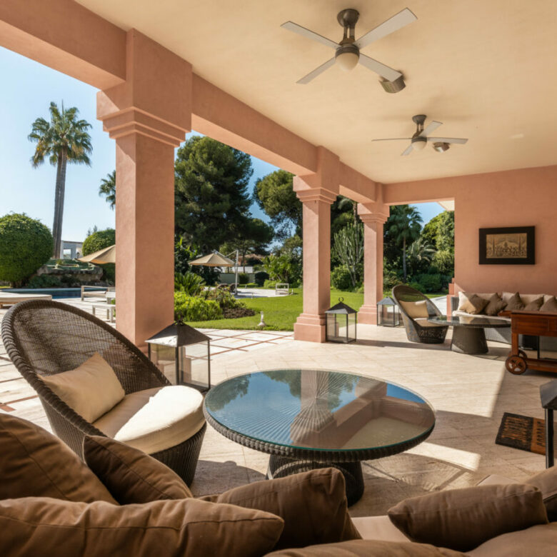 FOR SALE 🏡 Palatial Andalusian Estate with Guest House, Tennis Court & Wine Cellar – Paraiso Barronal, Estepona
