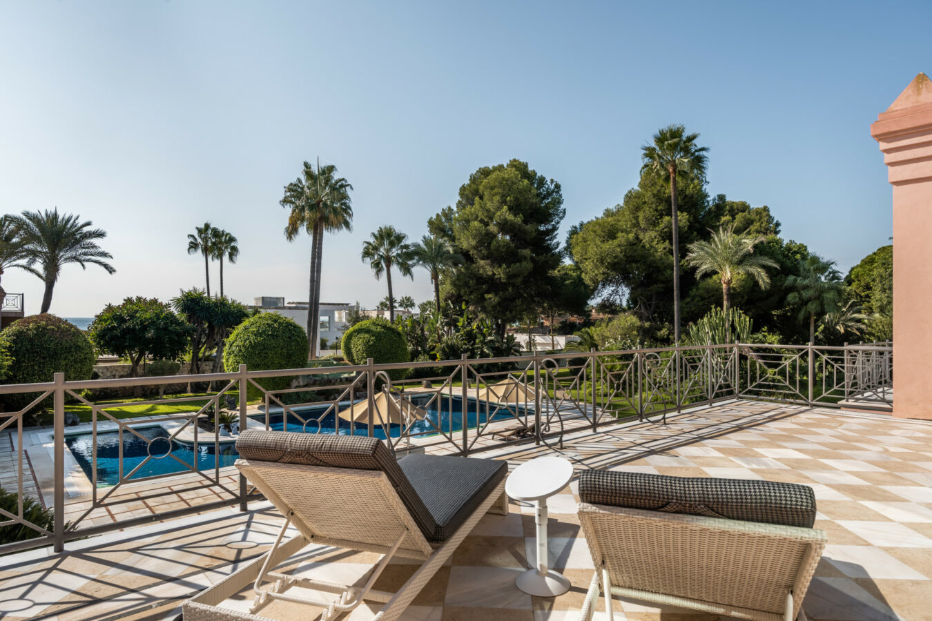 FOR SALE 🏡 Palatial Andalusian Estate with Guest House, Tennis Court & Wine Cellar – Paraiso Barronal, Estepona