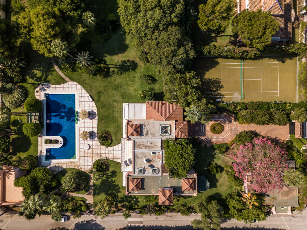 FOR SALE 🏡 Palatial Andalusian Estate with Guest House, Tennis Court & Wine Cellar – Paraiso Barronal, Estepona