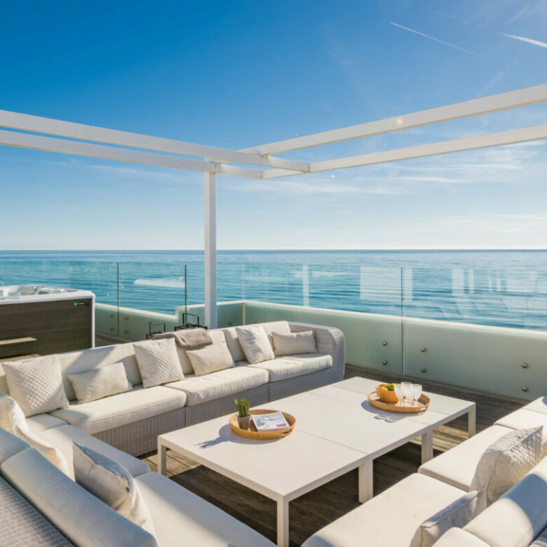 FOR SALE 🏡 Beachfront Villa with Direct Sand Access and Rooftop Wellness Deck – Costabella, Marbella