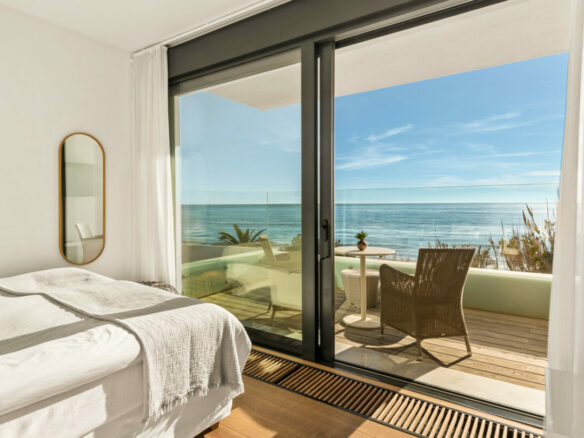 FOR SALE 🏡 Beachfront Villa with Direct Sand Access and Rooftop Wellness Deck – Costabella, Marbella