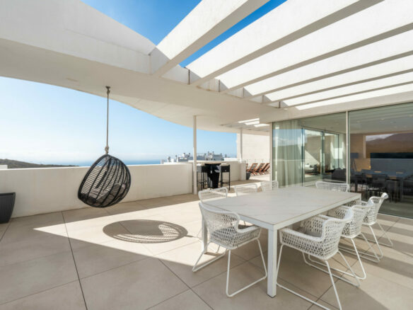 FOR SALE 🏡 Sea View Penthouse in a Gated Wellness Community – Palo Alto, Ojén