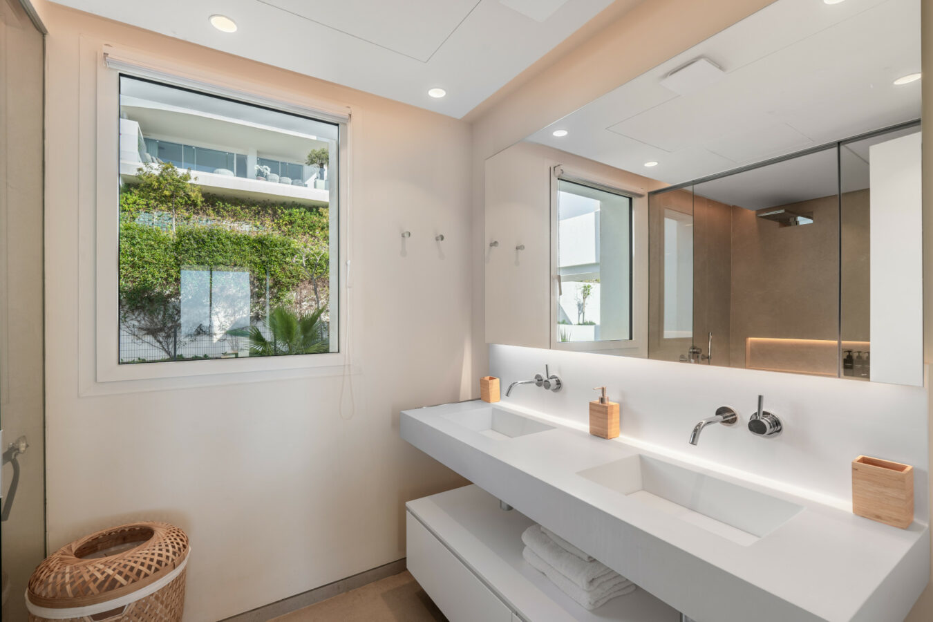 FOR SALE 🏡 Sea View Penthouse in a Gated Wellness Community – Palo Alto, Ojén