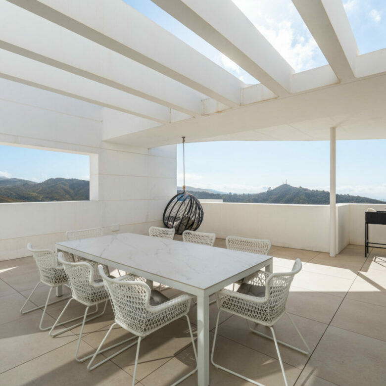 FOR SALE 🏡 Sea View Penthouse in a Gated Wellness Community – Palo Alto, Ojén