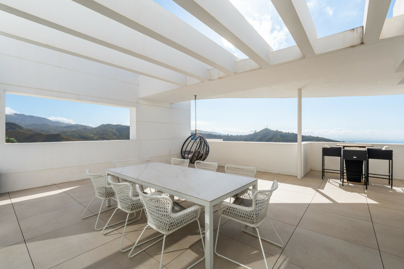 FOR SALE 🏡 Sea View Penthouse in a Gated Wellness Community – Palo Alto, Ojén