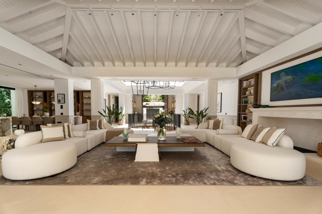 FOR SALE 🏡 Contemporary Golf Valley Villa with Indoor Wellness Spa, Cinema & Lagoon Pool – Nueva Andalucía, Marbella
