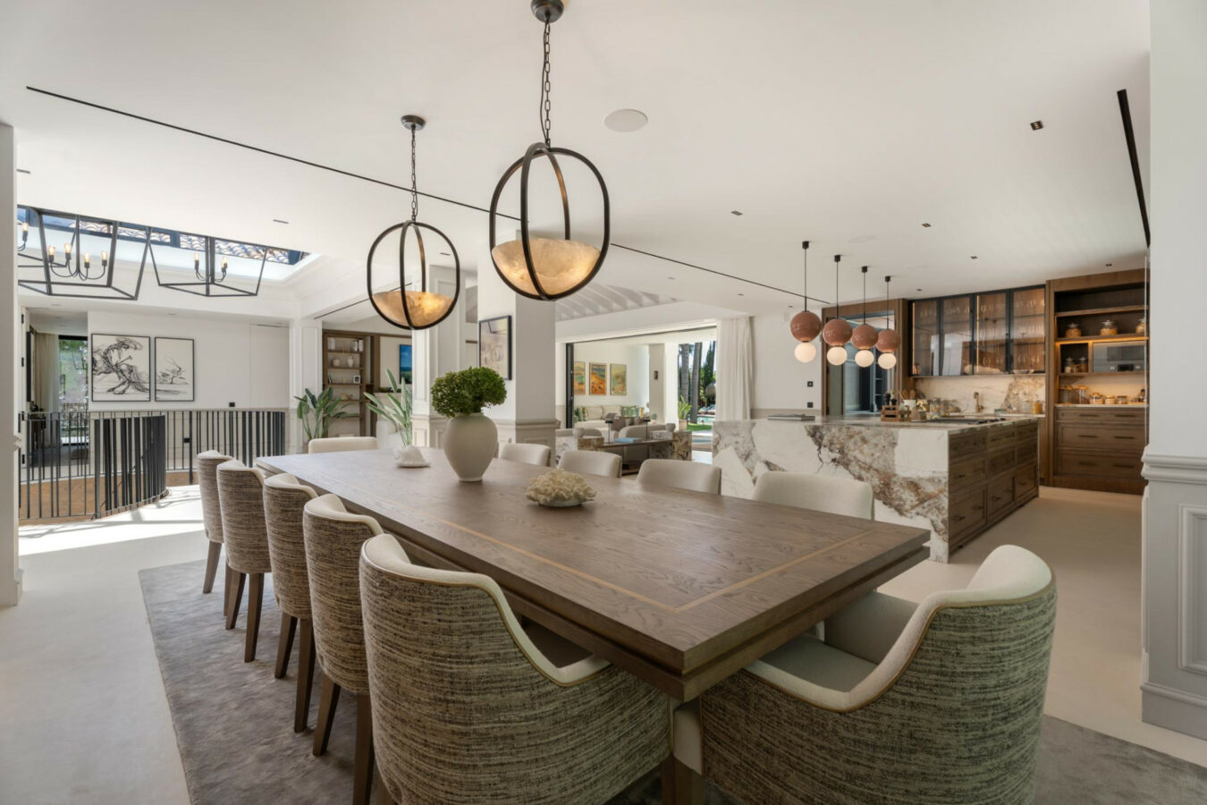 FOR SALE 🏡 Contemporary Golf Valley Villa with Indoor Wellness Spa, Cinema & Lagoon Pool – Nueva Andalucía, Marbella