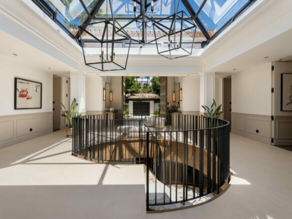 FOR SALE 🏡 Contemporary Golf Valley Villa with Indoor Wellness Spa, Cinema & Lagoon Pool – Nueva Andalucía, Marbella