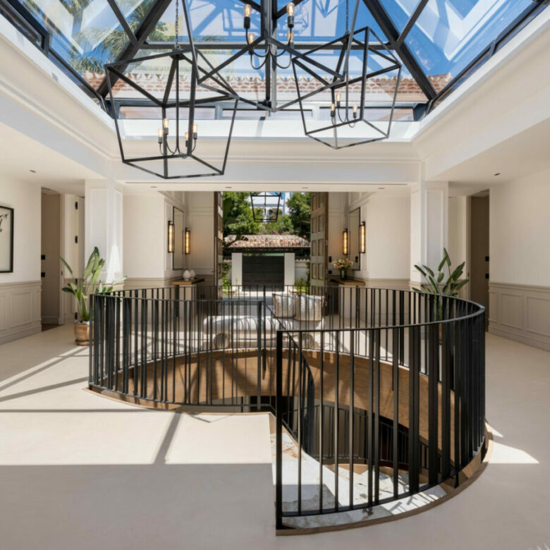 FOR SALE 🏡 Contemporary Golf Valley Villa with Indoor Wellness Spa, Cinema & Lagoon Pool – Nueva Andalucía, Marbella