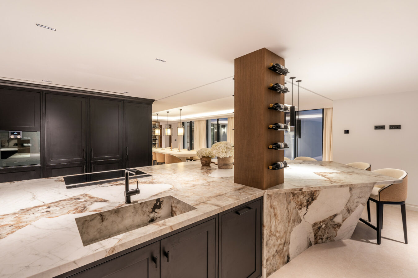 FOR SALE 🏡 Contemporary Golf Valley Villa with Spa, Cinema and Panoramic Views – Las Brisas, Nueva Andalucía