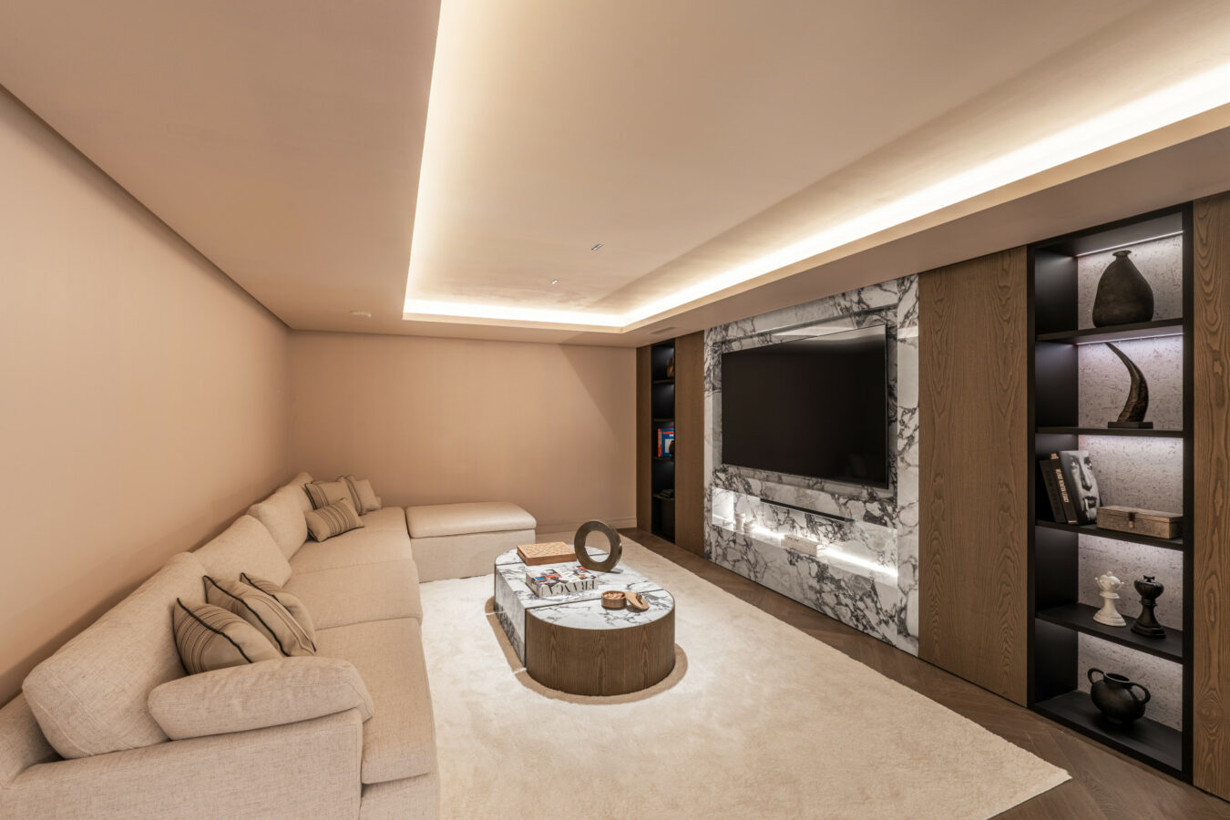 FOR SALE 🏡 Contemporary Golf Valley Villa with Spa, Cinema and Panoramic Views – Las Brisas, Nueva Andalucía