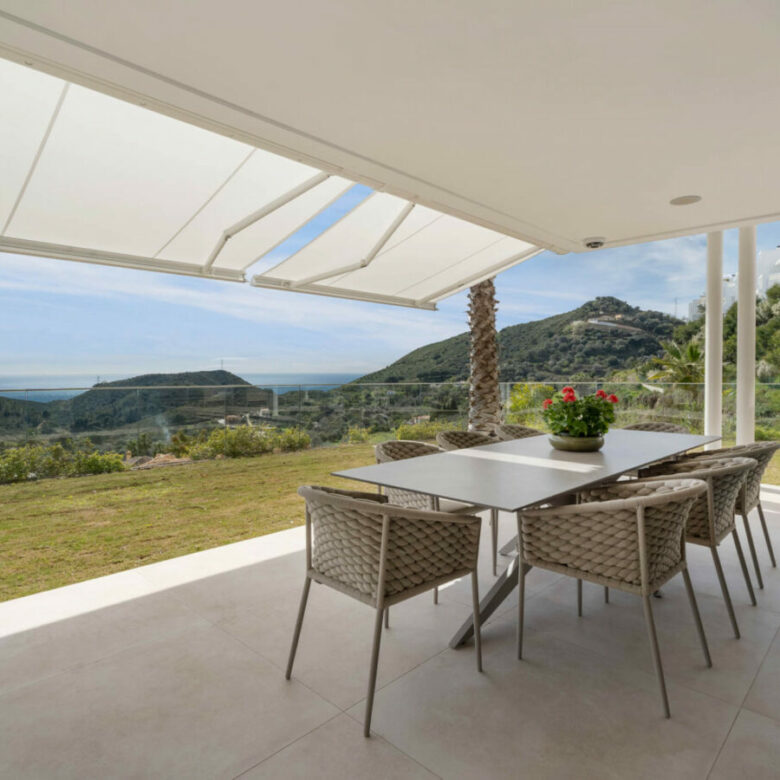 FOR SALE 🏡 Panoramic Corner Garden Apartment in a Gated Hillside Community – Palo Alto, Marbella