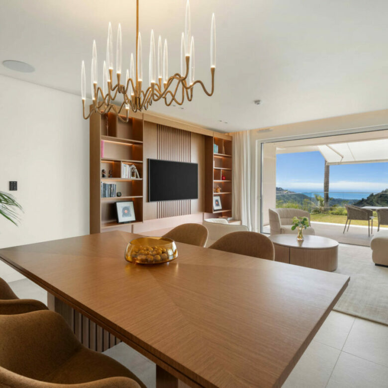 FOR SALE 🏡 Panoramic Corner Garden Apartment in a Gated Hillside Community – Palo Alto, Marbella