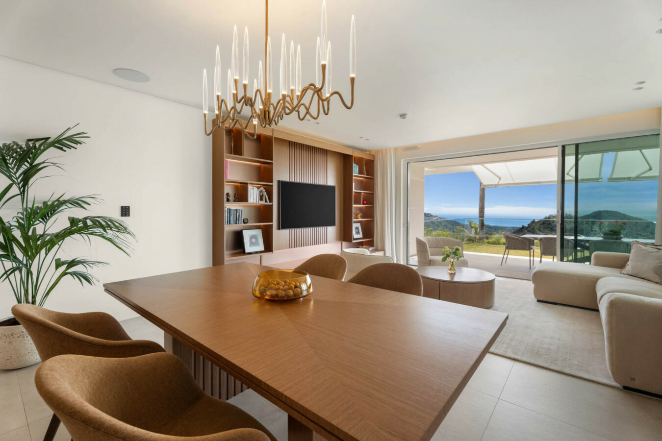 FOR SALE 🏡 Panoramic Corner Garden Apartment in a Gated Hillside Community – Palo Alto, Marbella