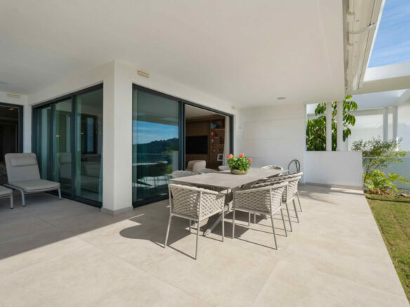 FOR SALE 🏡 Panoramic Corner Garden Apartment in a Gated Hillside Community – Palo Alto, Marbella