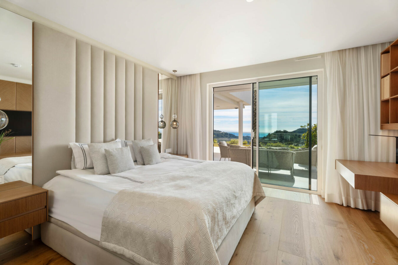 FOR SALE 🏡 Panoramic Corner Garden Apartment in a Gated Hillside Community – Palo Alto, Marbella