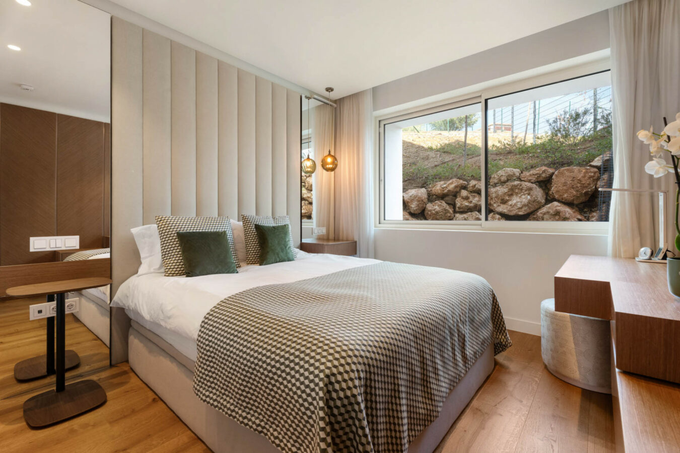 FOR SALE 🏡 Panoramic Corner Garden Apartment in a Gated Hillside Community – Palo Alto, Marbella