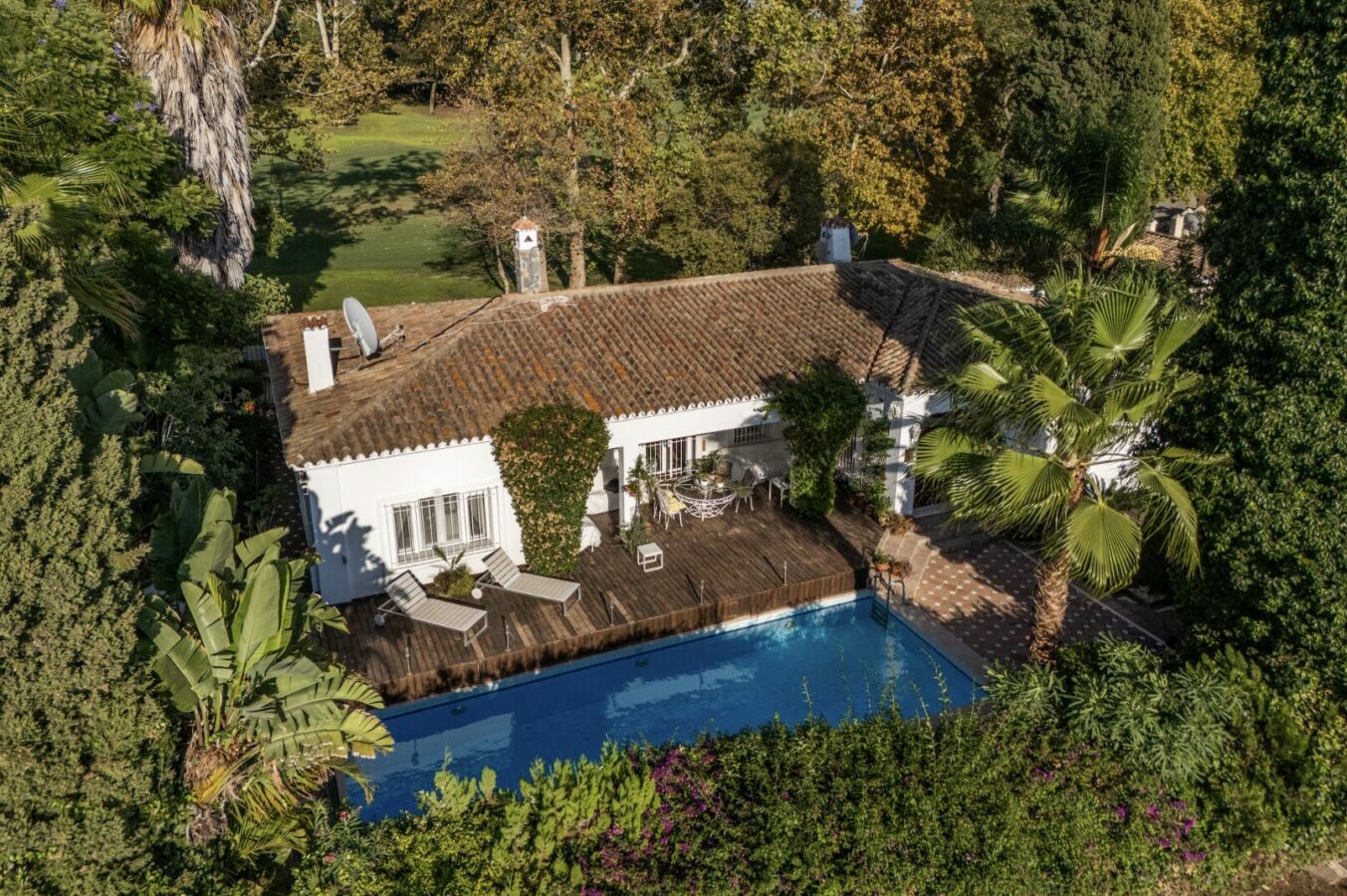 listing-195308-02 FOR SALE š” Frontline Golf Villa with Private Pool and Sauna – San Pedro de AlcĆ”ntara, Marbella