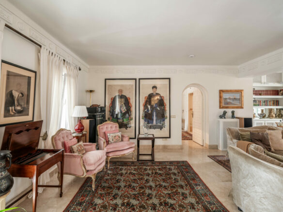 FOR SALE 🏡 Frontline Golf Villa with Private Pool and Sauna – San Pedro de Alcántara, Marbella