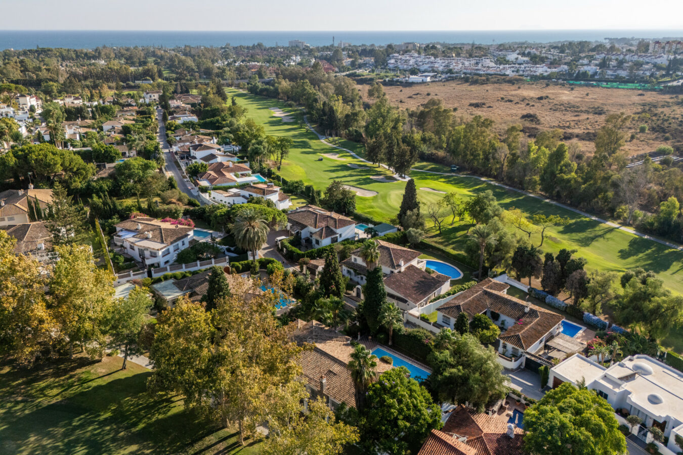 listing-195308-26 FOR SALE š” Frontline Golf Villa with Private Pool and Sauna – San Pedro de AlcĆ”ntara, Marbella