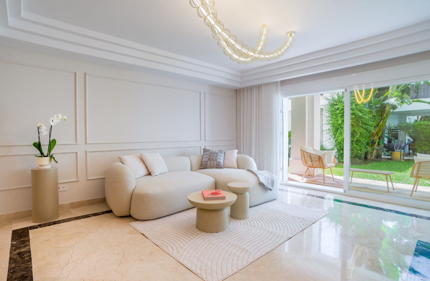 living room_02_3452 FOR SALE 🏡 Renovated Ground-Floor Apartment with Direct Pool Access – Sierra Blanca, Golden Mile, Marbella