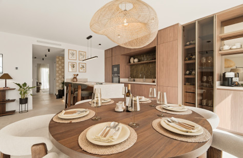 FOR SALE 🏡 Renovated Duplex Penthouse with Panoramic Views – Lomas del Marqués, Benahavís