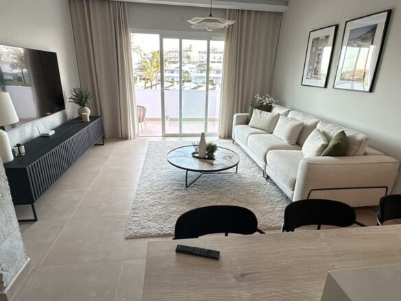 FOR SALE 🏡 Renovated Duplex Penthouse with La Concha Views – Los Dragos, Aloha, Nueva Andalucía