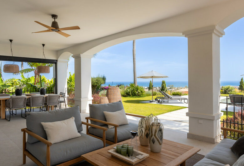 FOR SALE 🏡 Turnkey Luxury Villa with Panoramic Sea Views – Los Flamingos, Benahavís