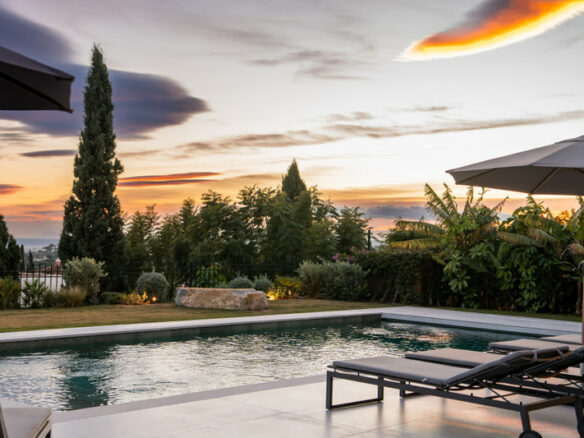 FOR SALE 🏡 Turnkey Luxury Villa with Panoramic Sea Views – Los Flamingos, Benahavís