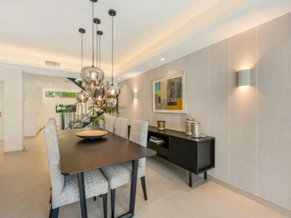 FOR SALE 🏡 Stylish Designer Townhouse with Panoramic Views – La Quinta Hills, Benahavís