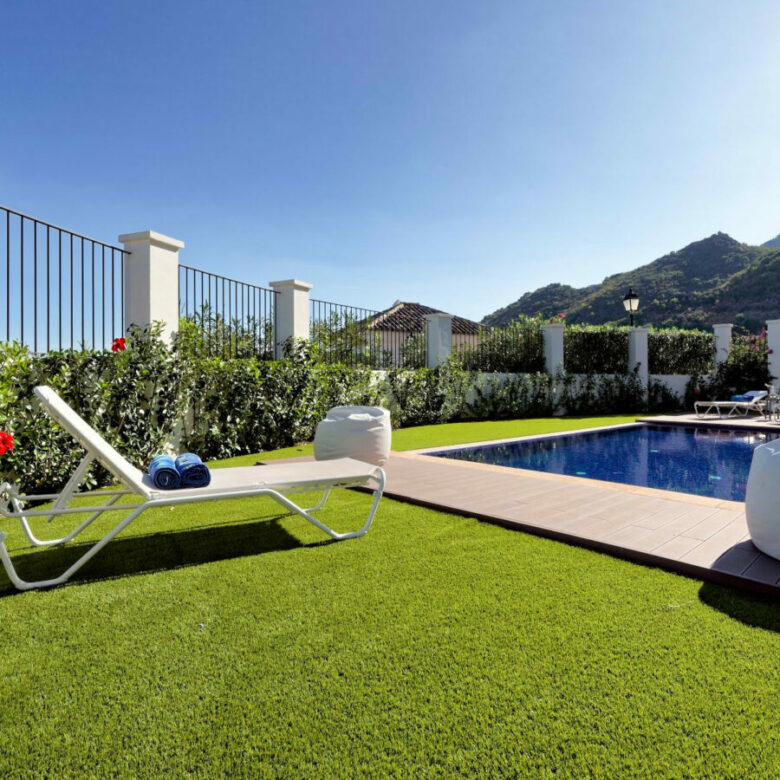 FOR SALE 🏡 Spacious Villa in 24h Gated Community – Benahavís Hills, Benahavís