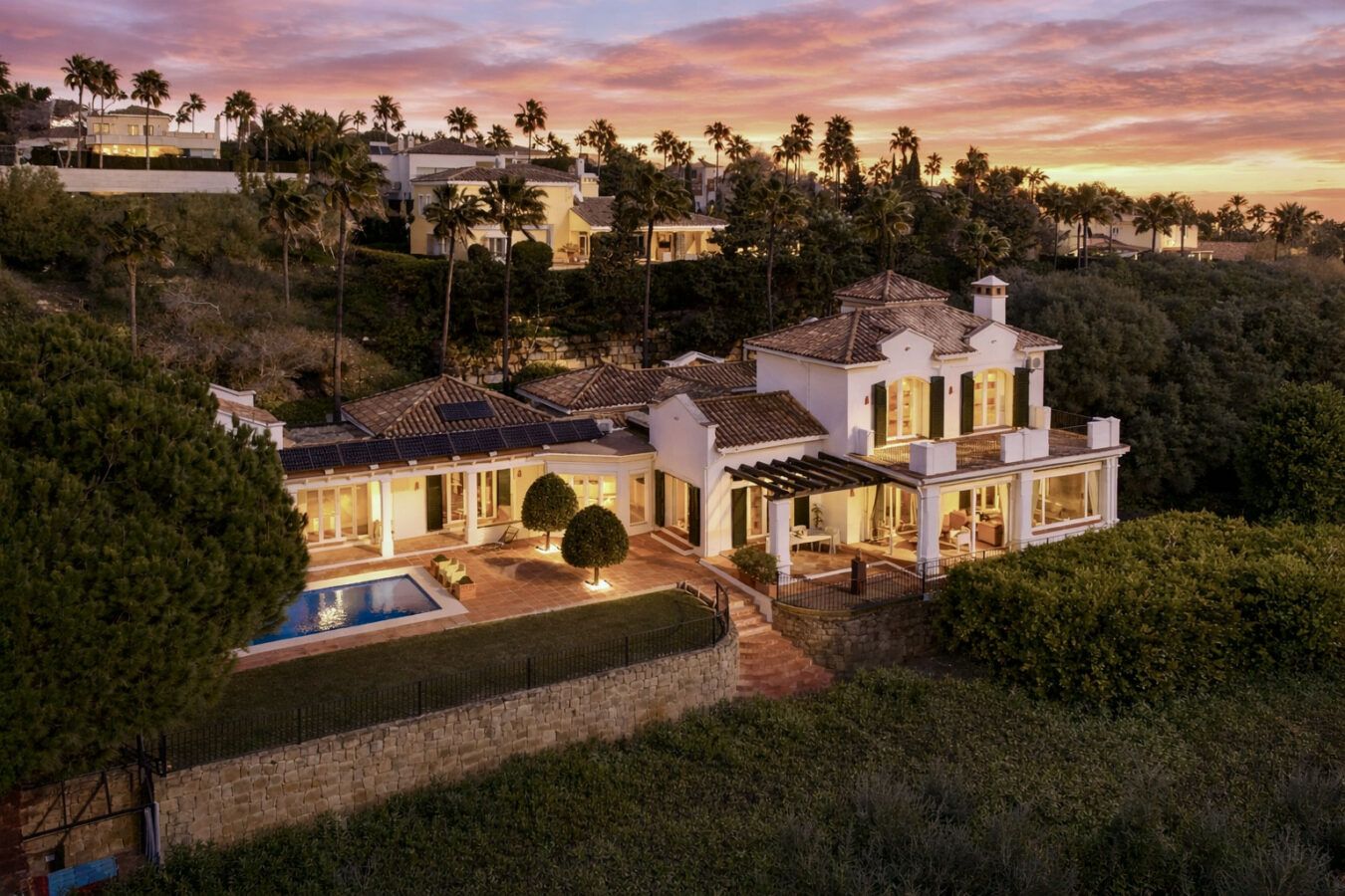 ls50173-00 FOR SALE π‘ Exceptional Andalusian Family Villa β Zona F, Sotogrande