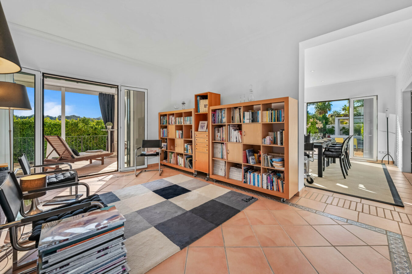 FOR SALE 🏡 Exceptional Andalusian Family Villa – Zona F, Sotogrande