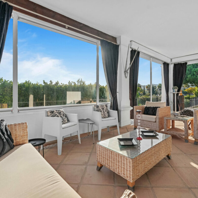 FOR SALE 🏡 Exceptional Andalusian Family Villa – Zona F, Sotogrande