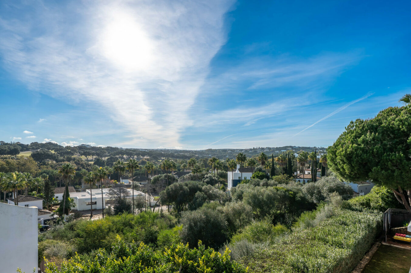 FOR SALE 🏡 Exceptional Andalusian Family Villa – Zona F, Sotogrande